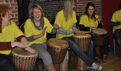 VGZ_TROMMELEN_DJEMBE